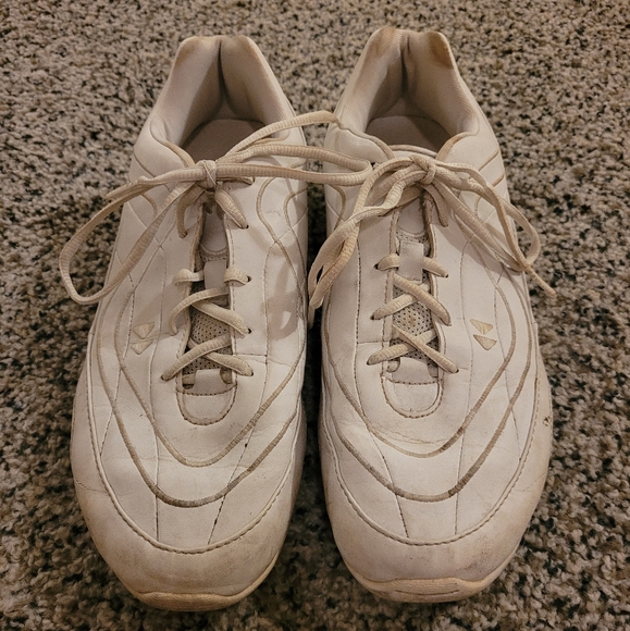FREE Kaepa Athletic Cheer Sneakers - Picture 2 of 8